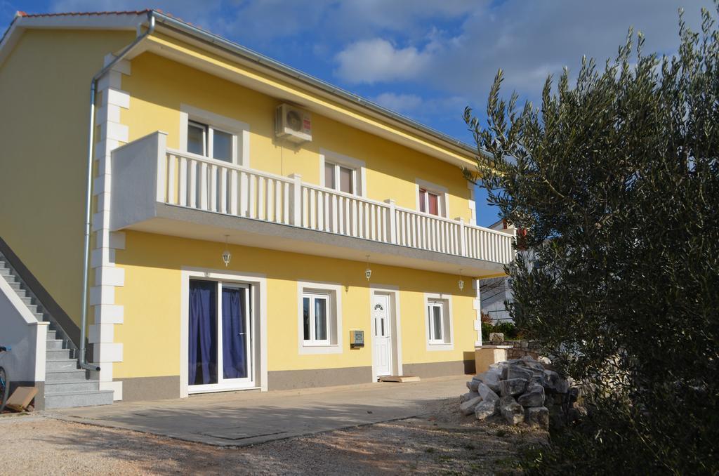 Apartment Klara Primosten Exterior photo